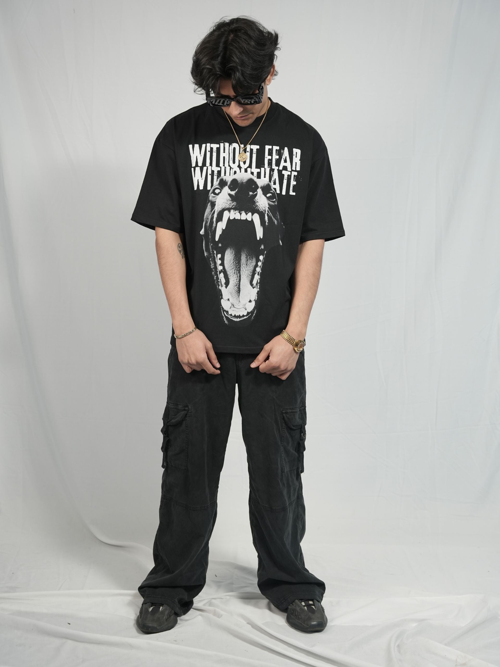 dobermann_oversized_hiphop_tshirt_black_front_wfwh